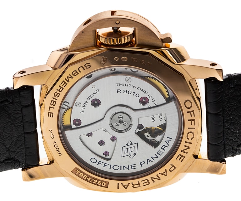 Panerai Submersible PAM00684 Image 4